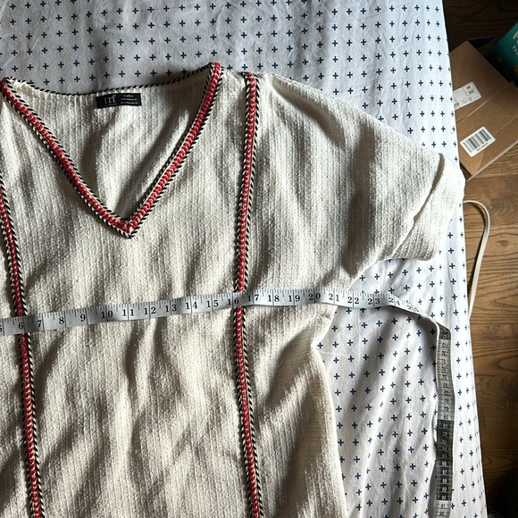 Zara TRF white tweed dress - Picture 7 of 10